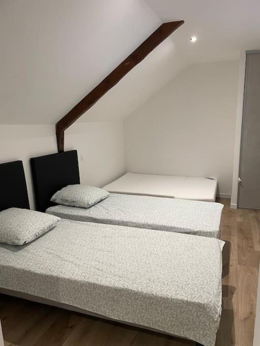 Willa Magnifique Corps De Ferme Renove Avec Jacuzzi Hillion Zewnętrze zdjęcie